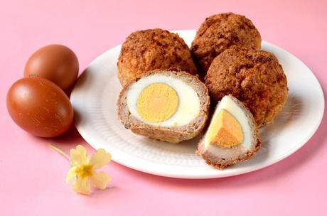 Low-Carb Scotch Eggs – a Perfectly Portable Parcel of Protein