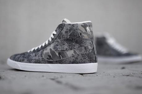 Nike Blazer Mid PRM VNTG ‘Floral Pack’