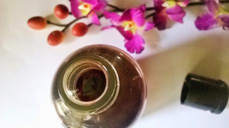 A Rosy-Nutty Bath for Summers