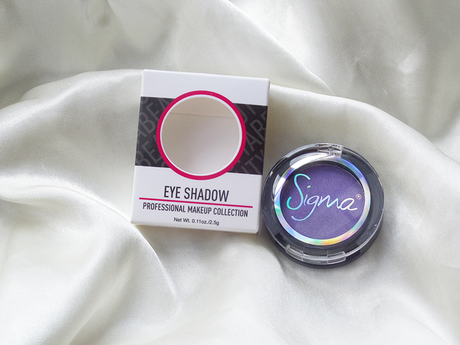 Short Review: Sigma Individual Eyeshadow - Moonbeam
