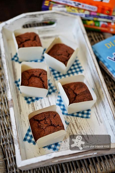 chocolate banana chiffon cupcakes chocolate banana chiffon cupcakes