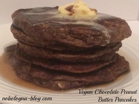 vegan-chocolate-pb-pancakes