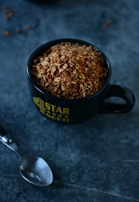 With-The-Grains-Chocolate-Almond-Granola-02