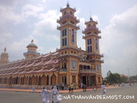 Cao Dai Temple