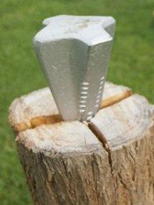 wood splitting wedge