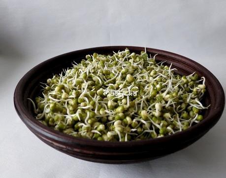easy moong sprouts at home