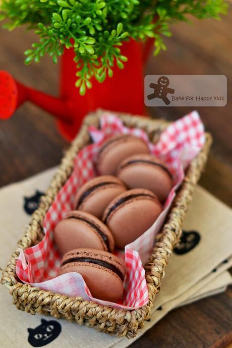 chocolate French macarons Italian meringue