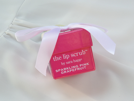 Review: The Lip Scrub by Sara Happ Sparkling Pink Grapefruit