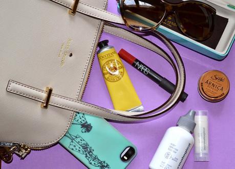 blogger whats in my bag