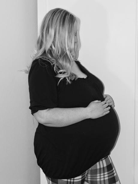 My DIY Maternity Photos