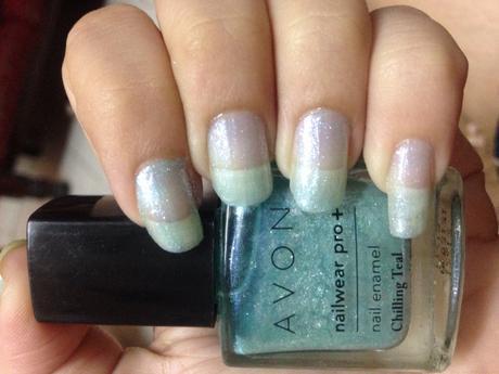 Avon Nail wear Pro+ Nail Enamel in Chilling Teal Review and Swatches, NOTD
