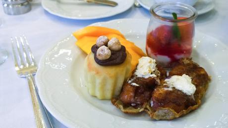 fairmont_olympic_breakfast_cakes_seattle