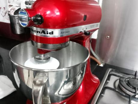 Strawberry and Yogurt Parfait topped with Oats