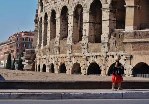 pedestrian-at-colloseum-public-domain-980x683