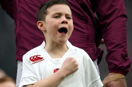 the pleasure of singing National anthem ... some chose not to !!