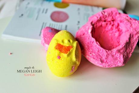 Lush 'Immaculate Eggception' EASTER Bath Bomb