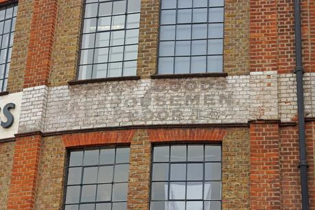 Ghost signs (115): Rodboro Buildings, Guildford