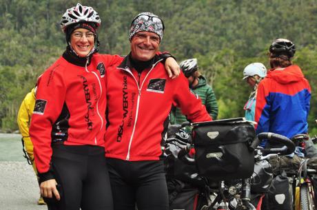We met hundreds of other cyclists, including this Italian couple who recognized me from my blog!