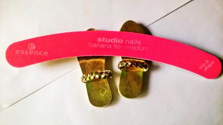 Essence Studio Nails Banana File Review