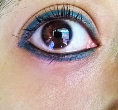 Maybelline The Colossal Kohl in Jewelled Jade Review & EOTD