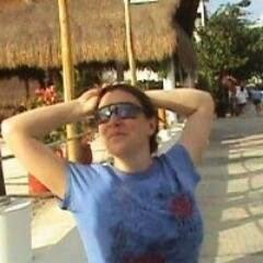 Interview with Bellaisa from Behappytips.com : Journey of a Professional Blogger : eAskme