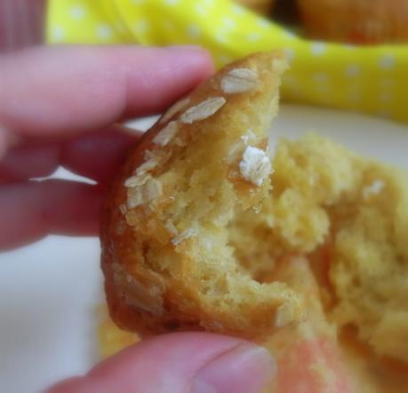 Golden Syrup and Oatmeal Muffins