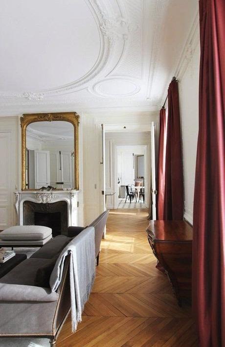Oh. La. La. (TheUltimate Luxury - An Apartment in Paris)
