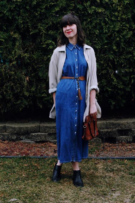 how-to-style-denim-dresses-4