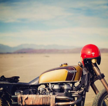 20+ Photos of Women, Bikes & Cars That You Need To See ASAP #35