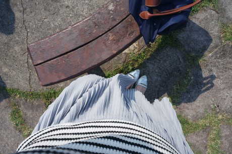 Daisybutter - Hong Kong Lifestyle and Fashion Blog: ootd, how to style midi skirts