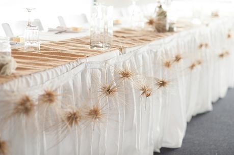 A Rustic Northland Beach Wedding by Emma Rogers Photography