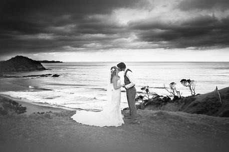 A Rustic Northland Beach Wedding by Emma Rogers Photography