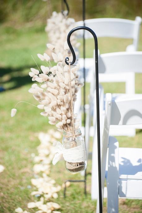 A Rustic Northland Beach Wedding by Emma Rogers Photography