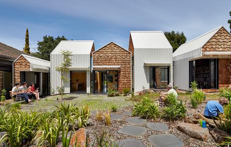 Clustered Tower House with steel and cedar facade in Melbourne