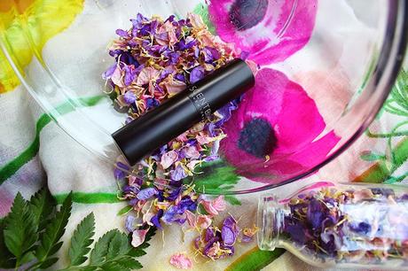 Scentbird - The Monthly Perfume Subcription Service