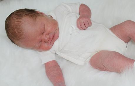 Noah's DIY Newborn Photos