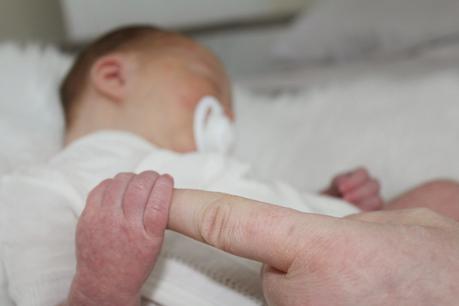 Noah's DIY Newborn Photos