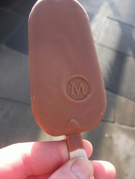 NEW! Magnum Salted Caramel Review