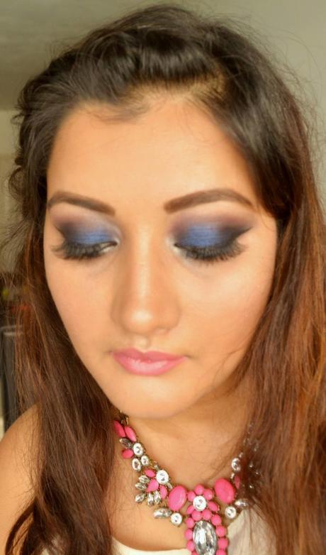 MIDNIGHT BLUE SMOKEY EYES  