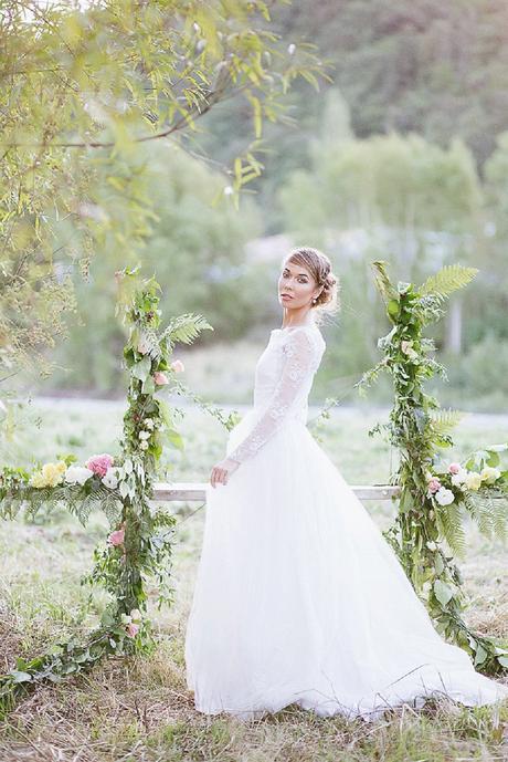 Whimsical Riverbank Wedding Inspiration (with a tip from the pro’s!)