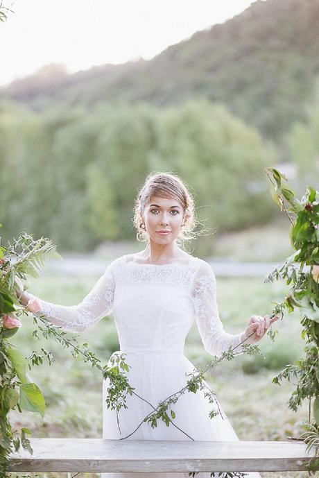 Whimsical Riverbank Wedding Inspiration (with a tip from the pro’s!)