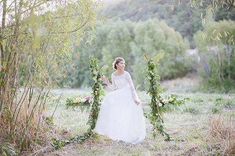 Whimsical Riverbank Wedding Inspiration (with a tip from the pro’s!)