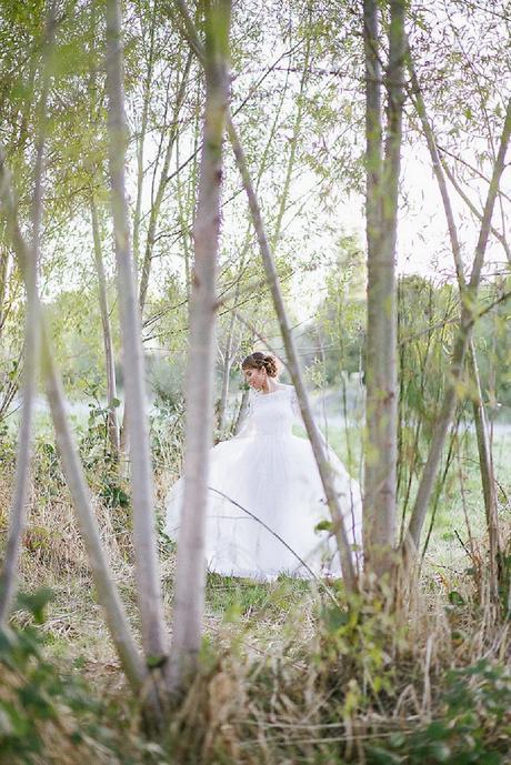 Whimsical Riverbank Wedding Inspiration (with a tip from the pro’s!)
