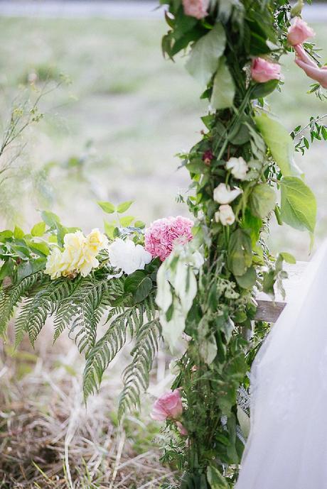 Whimsical Riverbank Wedding Inspiration (with a tip from the pro’s!)