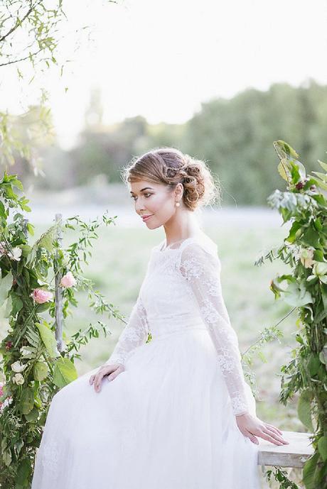 Whimsical Riverbank Wedding Inspiration (with a tip from the pro’s!)