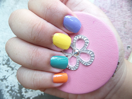 Caronia's Shades of Summer