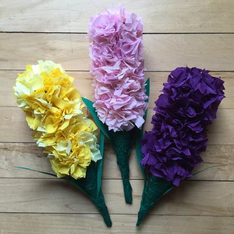 Easy DIY: Paper Hyacinths