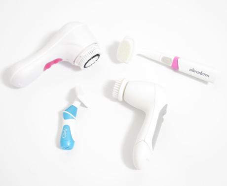 choosing the right cleansing brush - purasonic, ultraderm, olay