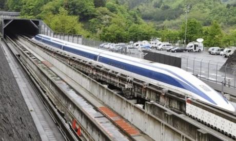 Maglev train breaks its own record ... runs at 603 kmph !!