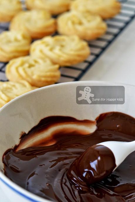 Melt-in-your-mouth Viennese Biscuits